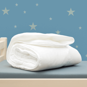 Couette Bébé Lestra 75x120 – Anti-acariens Greenfirst® | Fabrication Française